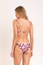 Carica l'immagine nel visualizzatore di Gallery, Model Back: Rio De Sol Bas Bottom Amore-Pink Ibiza-Comfy