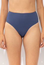 Carica l'immagine nel visualizzatore di Gallery, Gallery: Rio De Sol Bas Bottom Carmel-Blue Hotpants