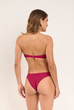 Carica l'immagine nel visualizzatore di Gallery, Model Back: Rio De Sol Haut Top Shimmer-Desejo Bandeau-Joy