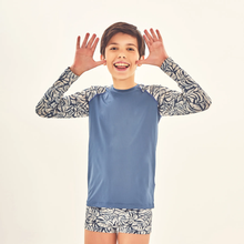 Carica l'immagine nel visualizzatore di Gallery, Image 04: Uv Line T-Shirt Rash Guard Kids Costela Aco Off White Upf50+