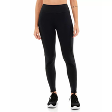 Carica l'immagine nel visualizzatore di Gallery, Model Front: Alto Giro Fitness Bas Legging Bodytex Recortes Atlanta Preto
