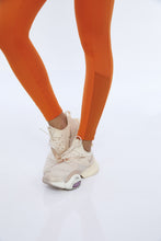 Carica l'immagine nel visualizzatore di Gallery, Image 06: Alto Giro Fitness Bas Legging Hyper Regulagem No Cos Laranja Orangeade