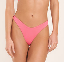 Carica l'immagine nel visualizzatore di Gallery, Model Front: Maaji Bas Bottom Lipstick Rose Dainty Splendour