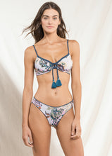 Carica l'immagine nel visualizzatore di Gallery, Image 03: Maaji Haut Top Jade Sublimity Peacock