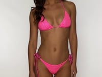 Carica e avvia il video nel visualizzatore di galleria, Video: Luli Fama Haut Top Wavy Ruched Bella Metallic Hot Pink