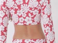 Carica e avvia il video nel visualizzatore di galleria, Video: Rio De Sol Haut Top Pua-Hibiscus Reef