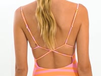 Carica e avvia il video nel visualizzatore di galleria, Video: Rio De Sol Chouchou Solea Scrunchie