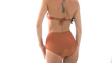 Carica e avvia il video nel visualizzatore di galleria, Video: Rio De Sol Bas Calcinha Radiante Canela Hot Pant