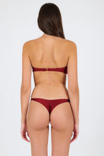 Carica l'immagine nel visualizzatore di Gallery, Model Back: Rio De Sol Bas Bottom Shimmer-Divino Nice-Fio