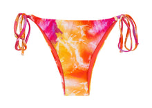 Carica l'immagine nel visualizzatore di Gallery, Product Front: Rio De Sol Bas Bottom Tiedye-Red Ibiza