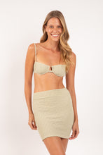 Carica l'immagine nel visualizzatore di Gallery, Model Front: Rio De Sol Jupe De Page Brisa-Pistache Rubi Skirt