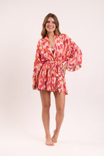 Carica l'immagine nel visualizzatore di Gallery, Model Front: Rio De Sol Robe De Plage Mirage Kimono