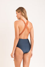 Carica l'immagine nel visualizzatore di Gallery, Model Back: Rio De Sol Une Pièce Nocciola Marina