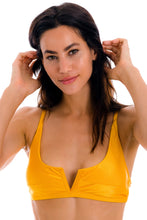 Carica l'immagine nel visualizzatore di Gallery, Gallery: Rio De Sol Haut Top Eden-Pequi Bra-V