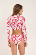 Carica l'immagine nel visualizzatore di Gallery, Model Back: Rio De Sol Haut Top Pua-Hibiscus Reef