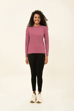 Carica l'immagine nel visualizzatore di Gallery, Model Front: Uv Line T-Shirt Camiseta Uvpro Br Ml Malva Upf50+