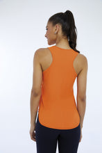 Carica l'immagine nel visualizzatore di Gallery, Model Back: Alto Giro Fitness Haut Regata Skin Fit Inspiracional Laranja Orangeade
