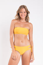 Carica l'immagine nel visualizzatore di Gallery, Model Front: Rio De Sol Bas Bottom Solar Madrid
