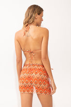 Carica l'immagine nel visualizzatore di Gallery, Model Back: Rio De Sol Jupe De Page Maracai Mini Skirt Ruched
