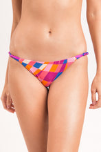 Carica l'immagine nel visualizzatore di Gallery, Gallery: Rio De Sol Bas Bottom Funny Essential-Rev
