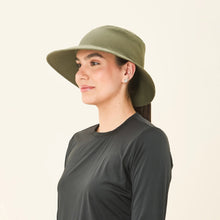 Carica l'immagine nel visualizzatore di Gallery, Image 02: Uv Line Bob Hat California Nac Fem Green Militar Upf50+
