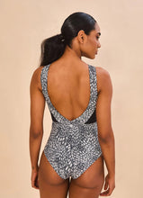 Carica l'immagine nel visualizzatore di Gallery, Image 02: Uv Line Une Pièce Swimsuit Verena Asas Upf50+
