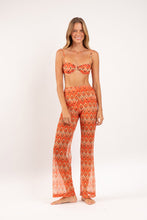 Carica l'immagine nel visualizzatore di Gallery, Model Front: Rio De Sol Pantalon De Plage Maracai Pants Lana
