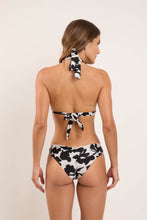 Carica l'immagine nel visualizzatore di Gallery, Model Back: Rio De Sol Ensemble Set Poppy Mel
