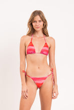 Carica l'immagine nel visualizzatore di Gallery, Model Front: Rio De Sol Ensemble Set Cher Tri-Inv Cheeky-Tie
