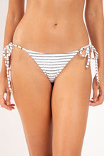 Carica l'immagine nel visualizzatore di Gallery, Gallery: Rio De Sol Bas Bottom Linea-White Cheeky-Tie
