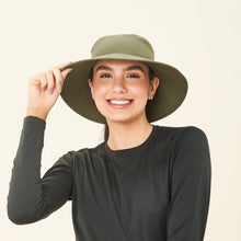 Carica l'immagine nel visualizzatore di Gallery, Image 04: Uv Line Bob Hat California Nac Fem Green Militar Upf50+
