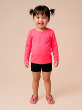 Carica l'immagine nel visualizzatore di Gallery, Model Front: Uv Line T-Shirt Longsleeve Baby Pink Fluor Upf50+
