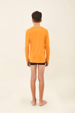 Carica l'immagine nel visualizzatore di Gallery, Model Back: Uv Line T-Shirt Longsleeve Uvpro Kids Orange Upf50+
