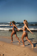 Carica l'immagine nel visualizzatore di Gallery, Image 13: Wednesday In Hawaii By Rio De Sol Bas Bottom Pua-Pacifica Sunset
