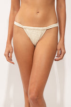 Carica l'immagine nel visualizzatore di Gallery, Gallery: Rio De Sol Bas Bottom Brisa-Offwhite Eden
