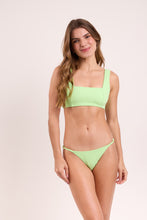 Carica l'immagine nel visualizzatore di Gallery, Model Front: Rio De Sol Haut Top Sand-Menta Mary

