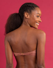 Carica l'immagine nel visualizzatore di Gallery, Image 10: Rio De Sol Haut Top Shimmer-Copper Bandeau-Joy
