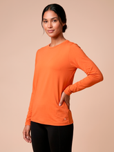 Carica l'immagine nel visualizzatore di Gallery, Gallery: Uv Line T-Shirt Longsleeve Uvpro Fem Pitanga Upf50+
