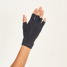Carica l'immagine nel visualizzatore di Gallery, Image 02: Uv Line Gants Short Gloves Uni Black Upf50+
