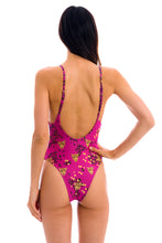 Carica l'immagine nel visualizzatore di Gallery, Model Back: Rio De Sol Une Pièce Roar-Pink Hype
