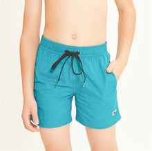 Carica l'immagine nel visualizzatore di Gallery, Gallery: Uv Line Maillot De Bain Garçon Short Aqua Lucca Petroleo Upf50+
