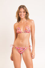 Carica l'immagine nel visualizzatore di Gallery, Model Front: Rio De Sol Bas Bottom Sweet-Camo Frufru

