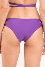 Carica l'immagine nel visualizzatore di Gallery, Image 07: Rio De Sol Bas Bottom Amuleto Madrid
