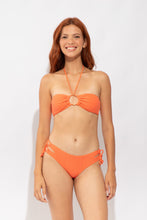 Carica l'immagine nel visualizzatore di Gallery, Model Front: Rio De Sol Haut Top Tribu-Flow Tayra
