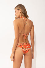 Carica l'immagine nel visualizzatore di Gallery, Model Back: Rio De Sol Bas Bottom Maracai Ibiza-Comfy
