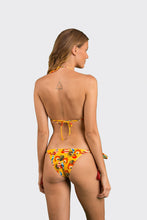 Carica l'immagine nel visualizzatore di Gallery, Model Back: Rio De Sol Ensemble Set Stories Tri-Inv Lacinho
