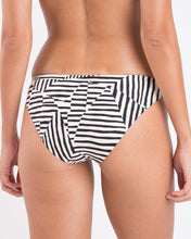 Carica l'immagine nel visualizzatore di Gallery, Image 06: Rio De Sol Bas Bottom Collage Essential-Comfy

