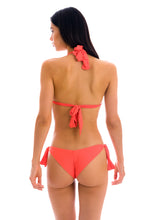 Carica l'immagine nel visualizzatore di Gallery, Model Back: Rio De Sol Haut Top Dots-Tabata Tri-Mel

