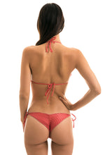 Carica l'immagine nel visualizzatore di Gallery, Model Back: Rio De Sol Ensemble Kiwanda Madras Frufru
