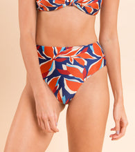 Carica l'immagine nel visualizzatore di Gallery, Image 10: Rio De Sol Bas Bottom Leaves Hotpants
